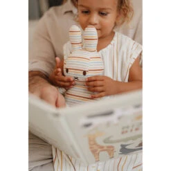 Nijntje X Little Dutch Vintage Sunny Stripes All Over Knuffel - 25 Cm 8 Nijntje X Little Dutch Vintage Sunny Stripes All Over Knuffel - 25 Cm -Knuffels 1995919 e1d177f6